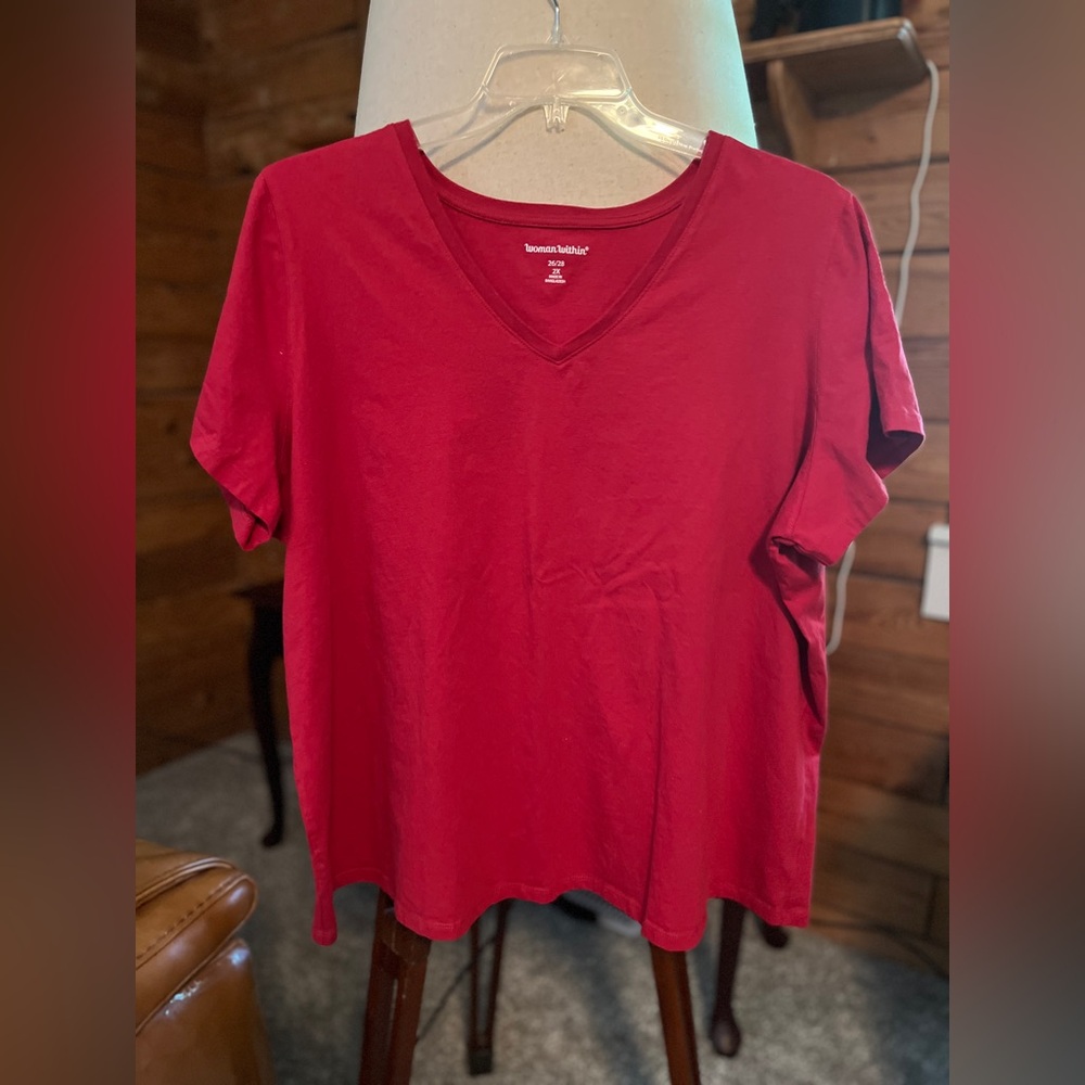 Woman Within 2x Red V-Neck Short Sleeve Top(56”B x 27”L)